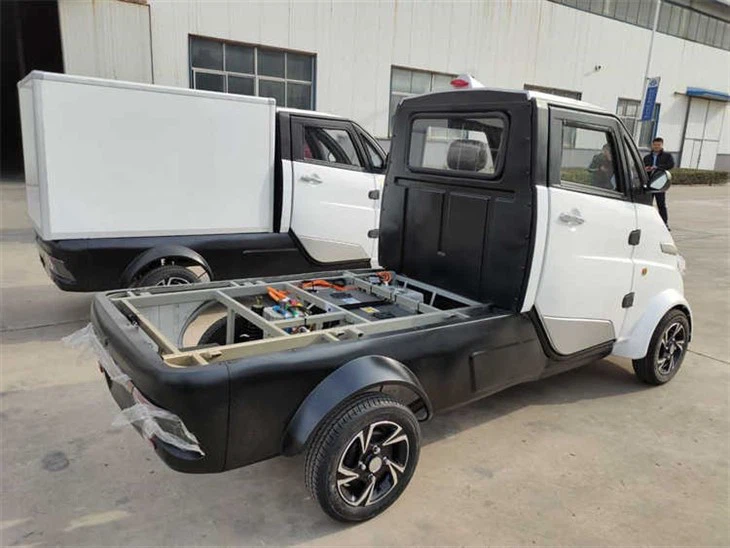 Runhorse L7E Mini EV Pickup Mini EV Van 52km/h Max Range 350KM